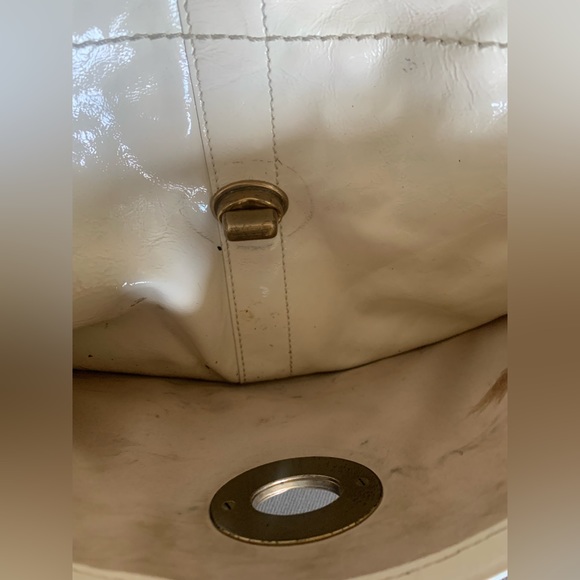 Coach Ergo Large Patent Leather Hobo Purse - Picture 6 of 9